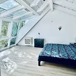Penthouse Overlooking The Neckar 아파트
